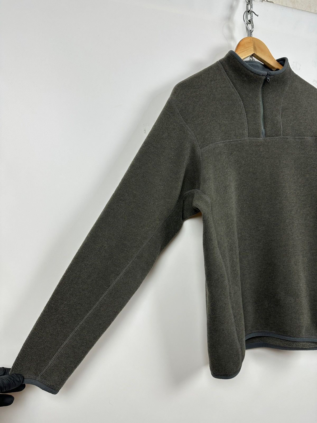 Arc'teryx Vintage Arcteryx Khaki Polartec Fleece Jacket Size US M / EU 48-50 / 2 - 11 Thumbnail