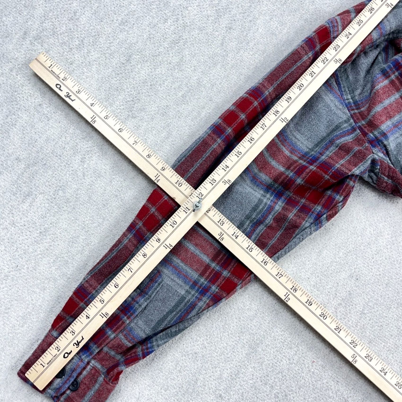 Vintage VINTAGE L.L.Bean Shirt Men M Red Plaid Chamois Cloth Heavyweight Button-Up 90s Classic Casual Mens Size US M / EU 48-50 / 2 - 7 Thumbnail