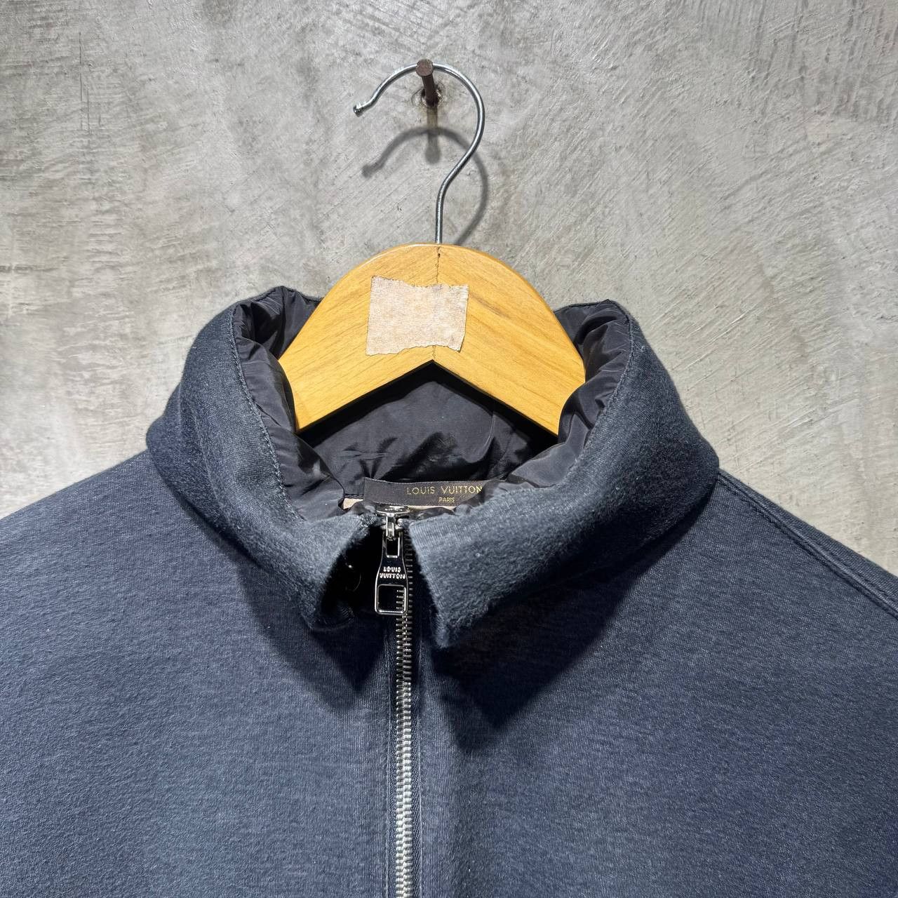 Louis Vuitton Louis Vuitton Fleece Zip-up jacket with packable hood Size US M / EU 48-50 / 2 - 3 Thumbnail
