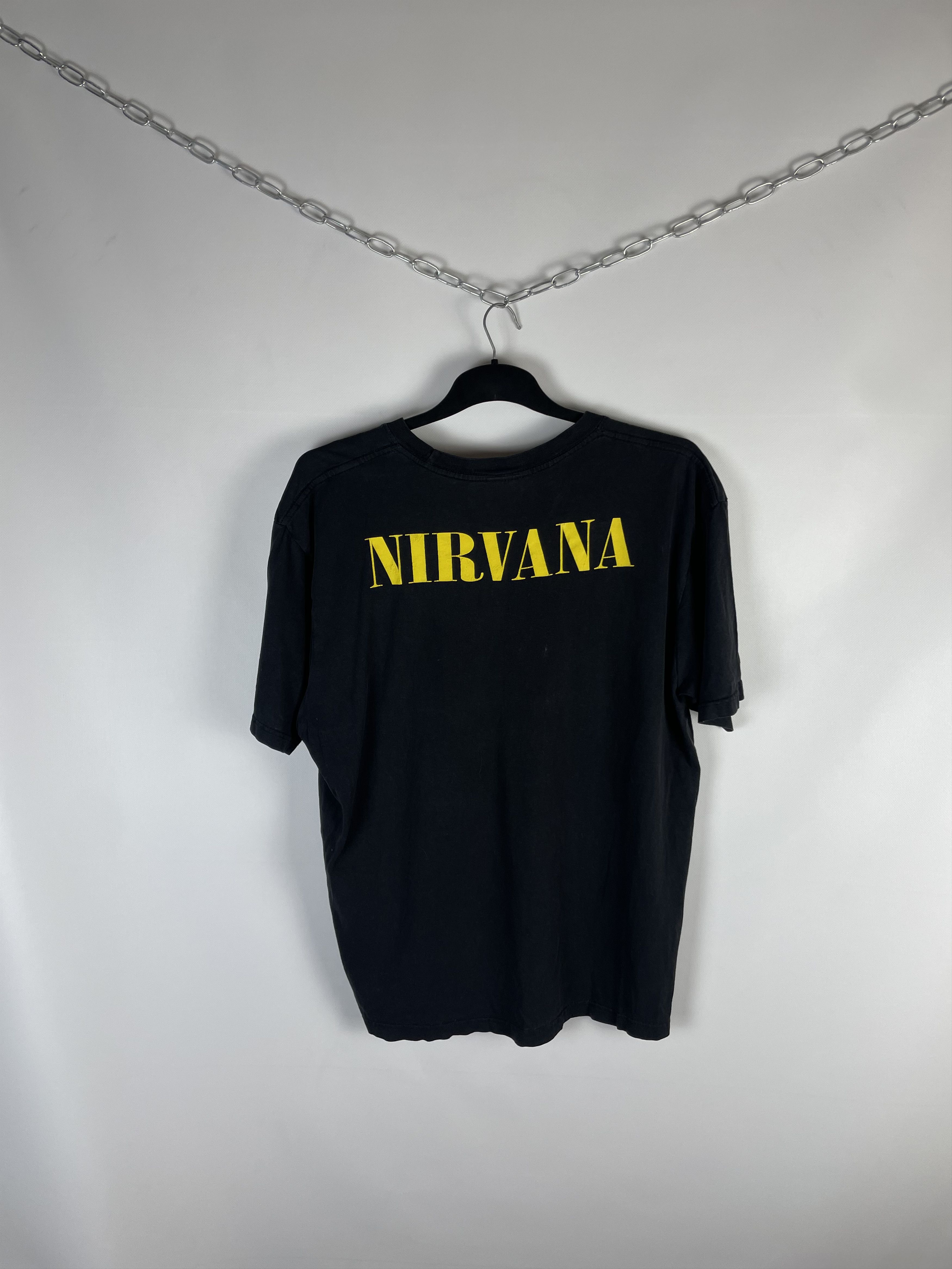 Band Tees Mens Vintage Nirvana T Shirt rock band tee Size US XL / EU 56 / 4 - 7 Thumbnail