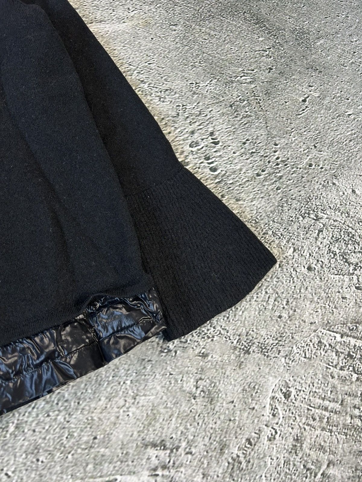 Moncler Moncler black sweater knit flared nylon hem shiny Size M / US 6-8 / IT 42-44 - 12 Thumbnail