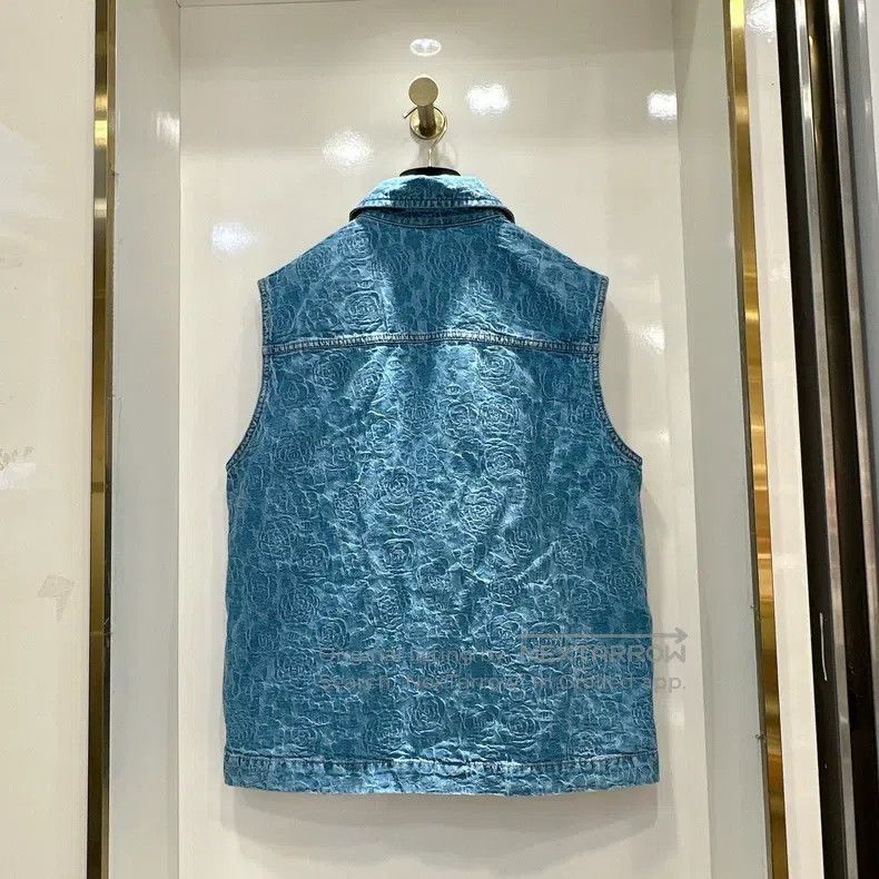 Chanel Chanel 23P dark flower popular denim vest Size XS / US 0-2 / IT 36-38 - 2 Thumbnail