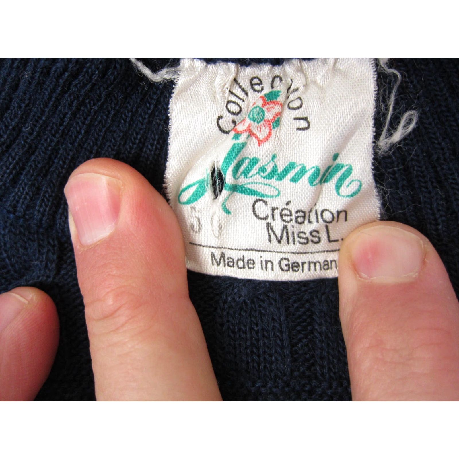 Vintage VINTAGE German Sweater Womens L Blue Wool Polyester Made in Germany Knit 90s Pullover Crew Neck Long Sleeve Crew Neck Women USA 32-34 Size L / US 10 / IT 46 - 5 Thumbnail