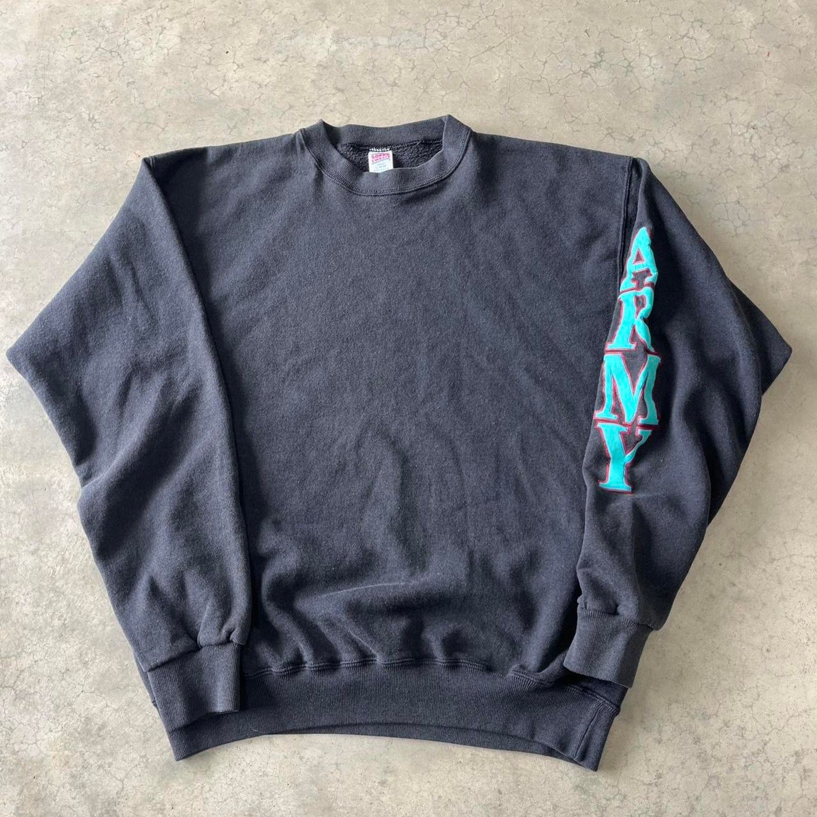 Vintage Vintage 90s soffe army faded long sleeve Size US L / EU 52-54 / 3 - 1 Thumbnail