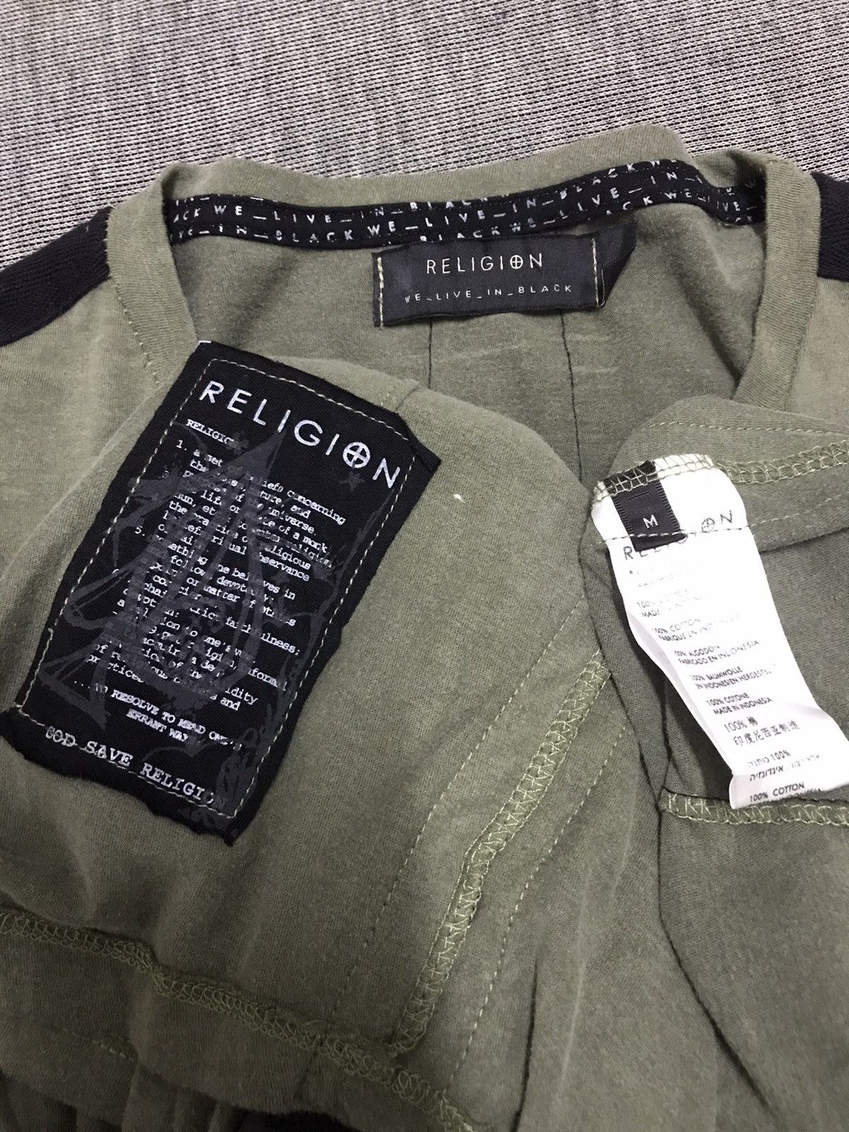 Other RELIGION SKULL We live in Black Streetwear Tees Size US M / EU 48-50 / 2 - 7 Thumbnail
