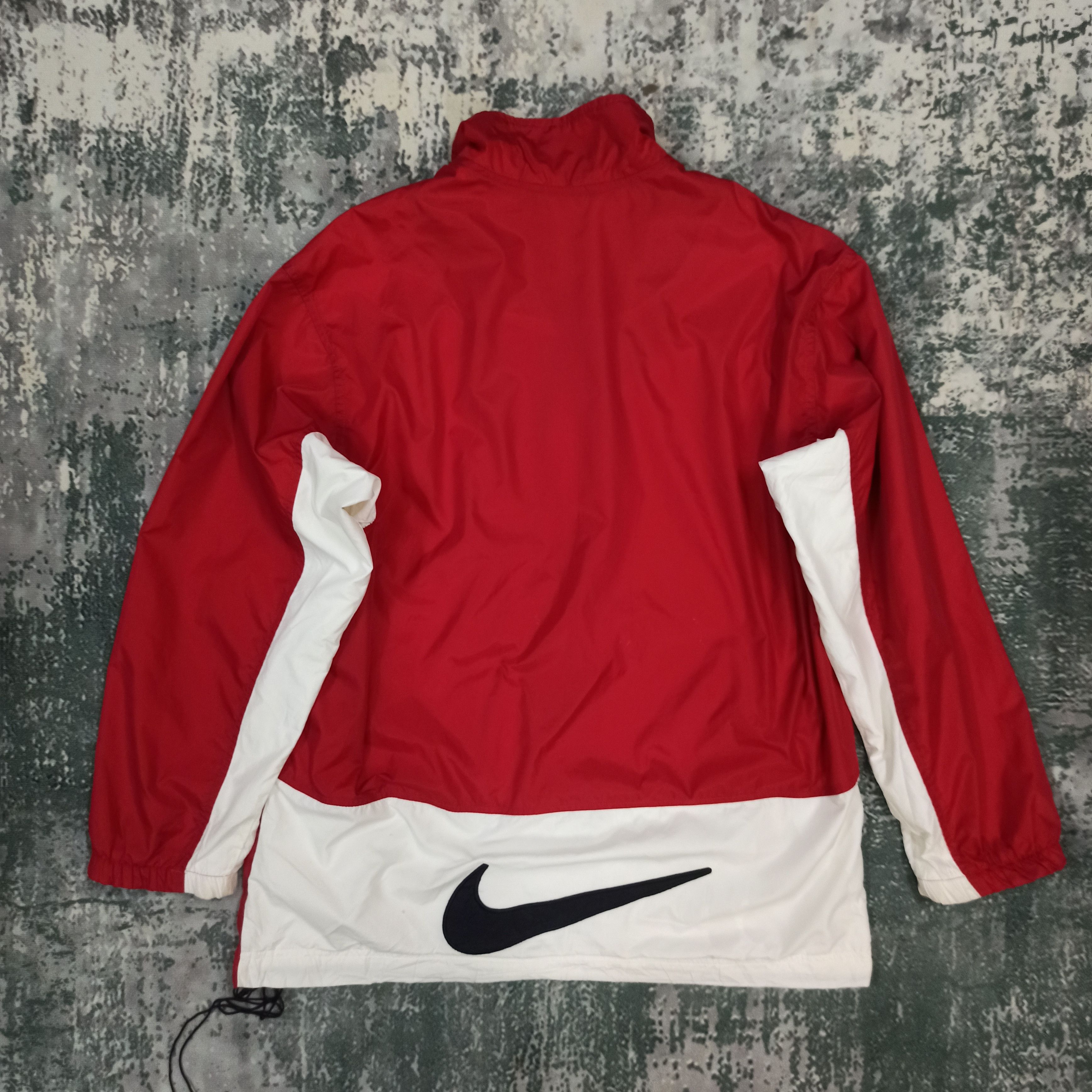 Nike Vintage Nike Windbreaker Jacket Big Logo Spells Out Size US M / EU 48-50 / 2 - 1 Thumbnail