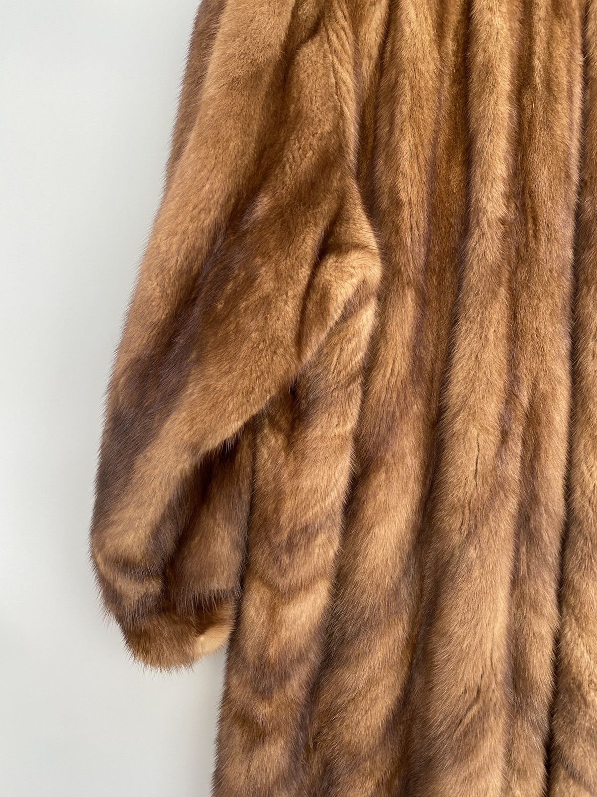 1980s New Universal Fur Mink Fur Coat