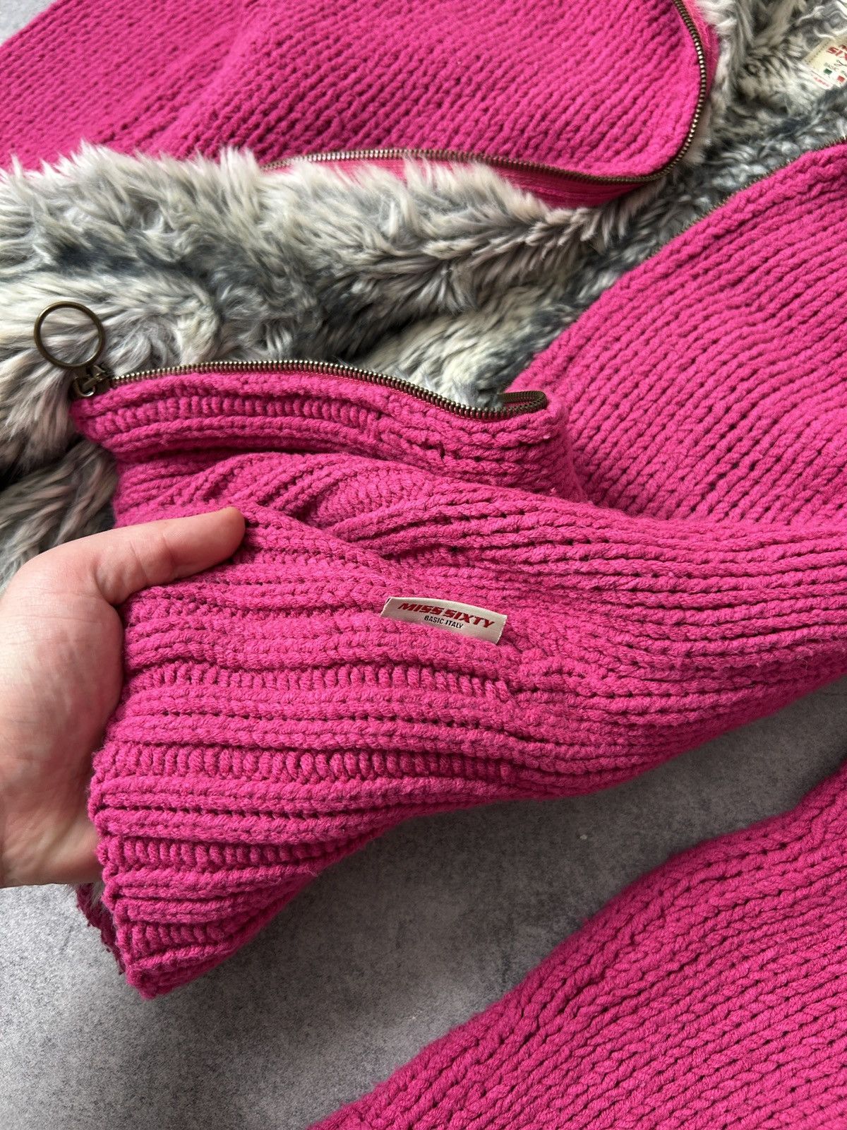 Miss Sixty Miss Sixty Y2K Fur pink knit-jacket women’s very rare Size L / US 10 / IT 46 - 4 Thumbnail