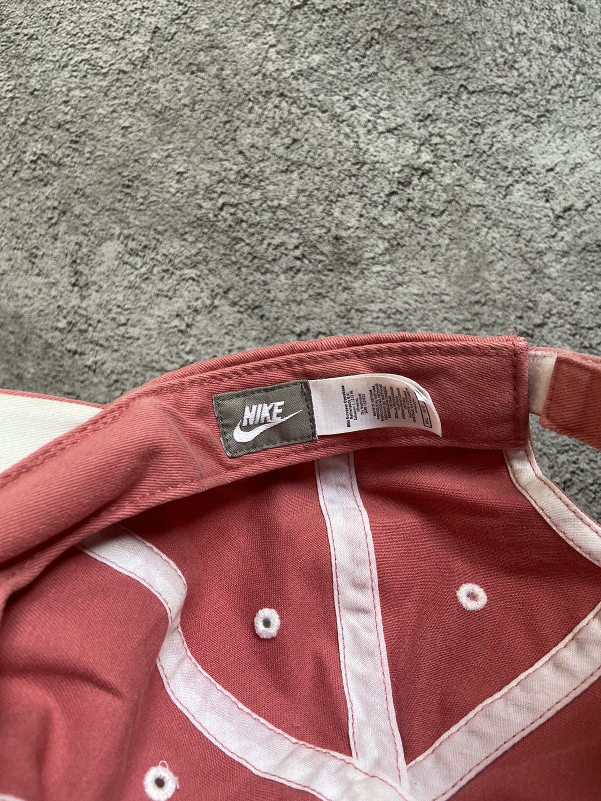Nike × Vintage Vintage Nike Purple Faded Distressed Cap Y2K Size ONE SIZE - 10 Thumbnail