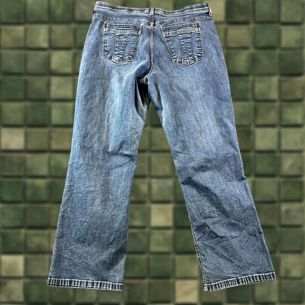 Lee Lee Jeans Women's 16 Petite Blue Denim Stretch Straight Leg Comfort Waistband Size 38" / US 16 / IT 52 - 1 Thumbnail