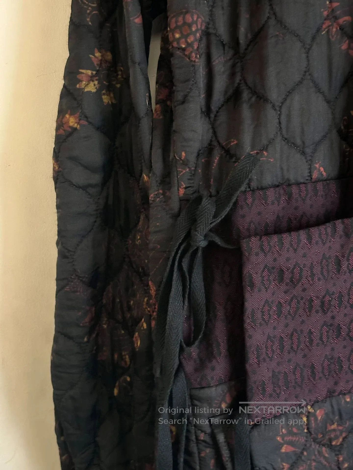 Dries Van Noten Black Quilted Floral Wrap Jacket. Size US M / EU 48-50 / 2 - 6 Thumbnail
