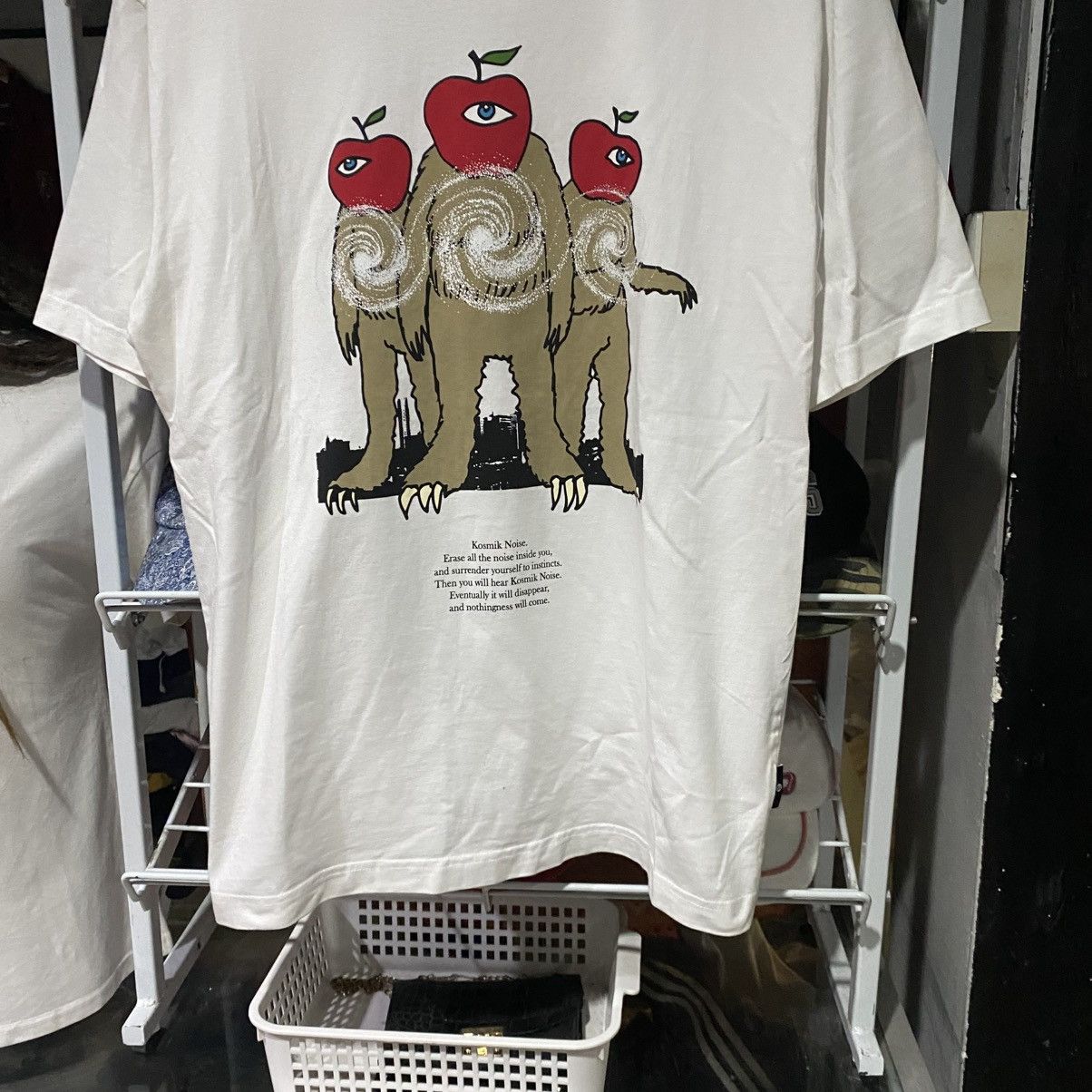 GU × Undercover GU x Undercover "Apple Eye Monster" T-shirt White Size US M / EU 48-50 / 2 - 4 Thumbnail