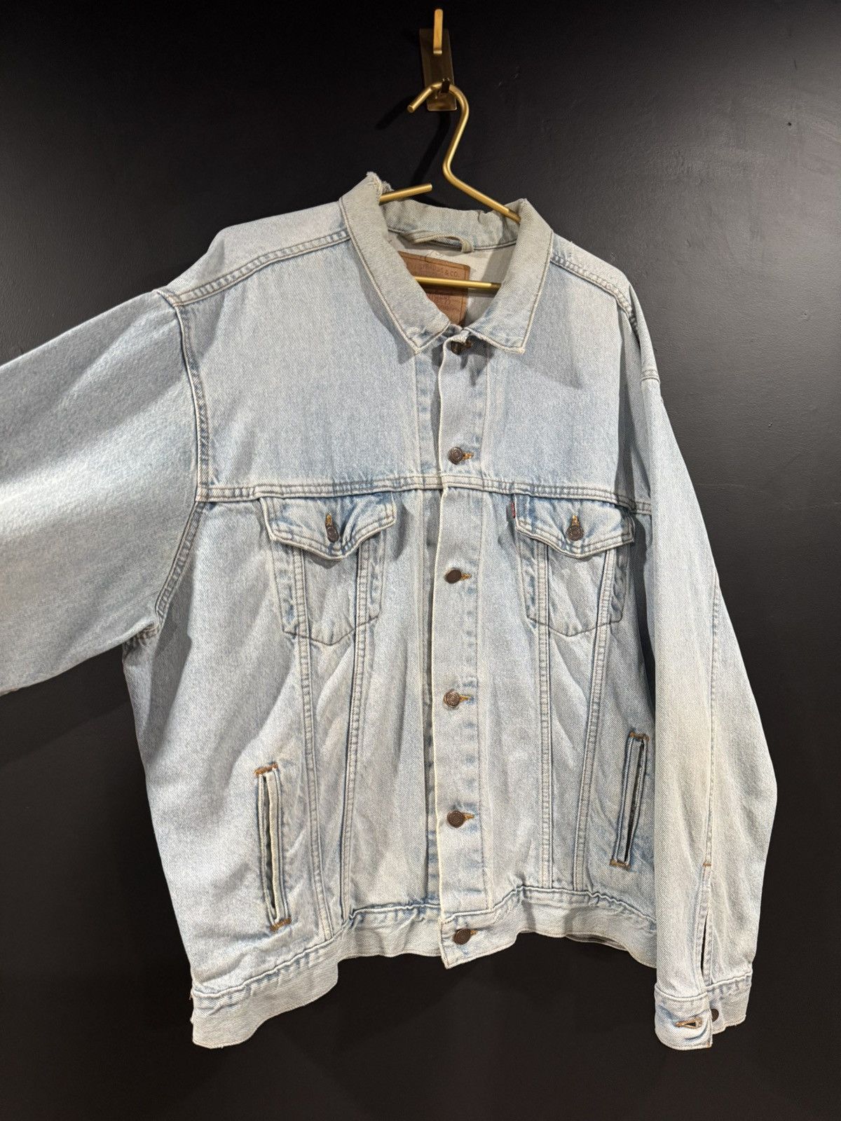 Levi's 1992 Vintage Levi’s Faded Distressed Trucker Denim Jacket XL Size US XL / EU 56 / 4 - 6 Thumbnail