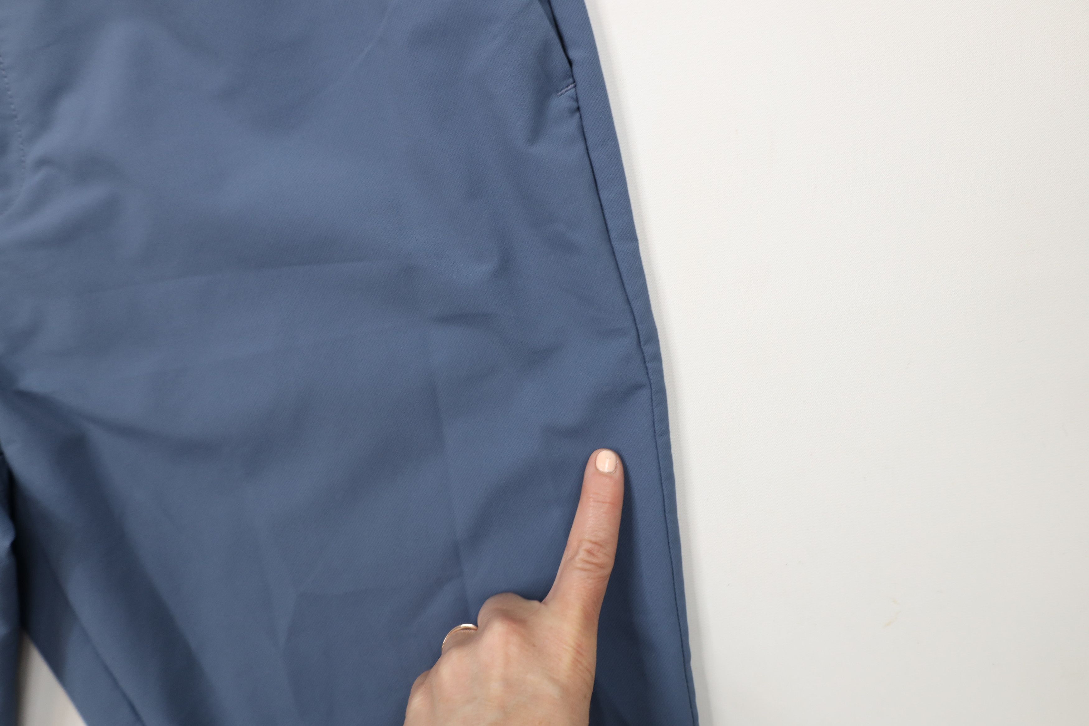 Banana Republic × Vintage Banana Republic Tech Straight Leg Chino Pants Blue Size US 36 / EU 52 - 9 Thumbnail