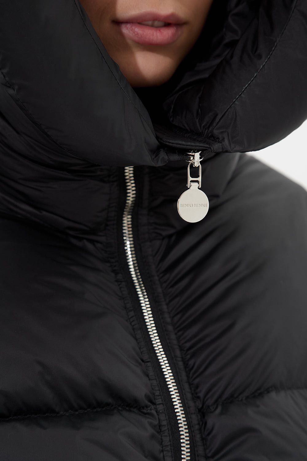 IENKI IENKI o1s22i1n1024 Kenny Down Jacket in Black Size M / US 6-8 / IT 42-44 - 6 Thumbnail