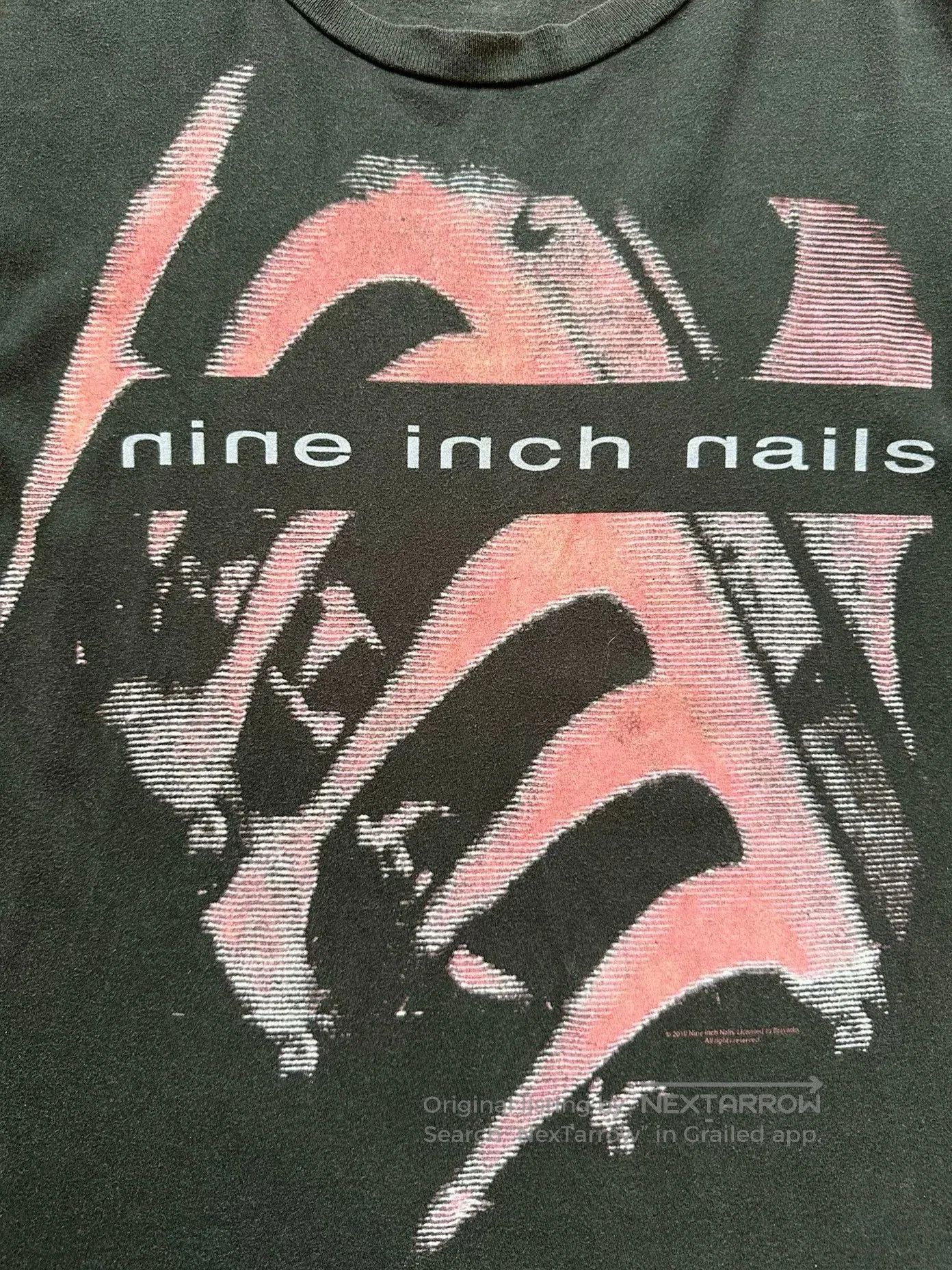 Vintage Vintage Nine Inch Nails 2010s Tee. Size US M / EU 48-50 / 2 - 4 Thumbnail