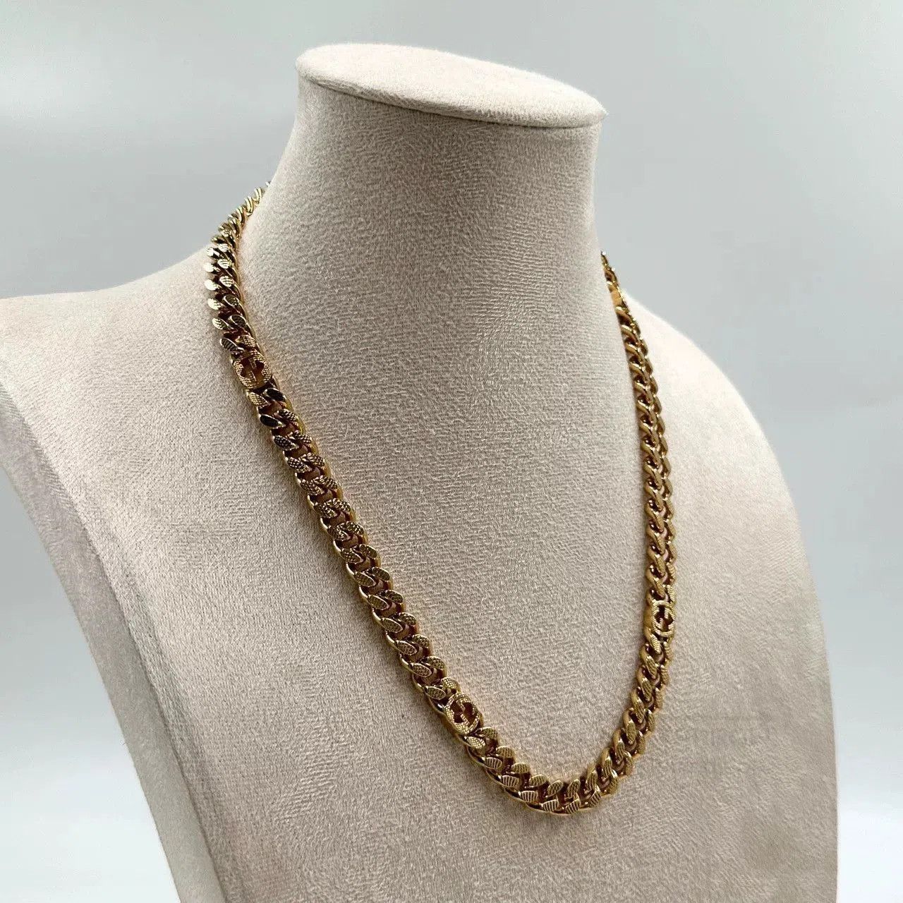 Gucci Gucci Double G Gold Necklace. Size ONE SIZE - 2 Thumbnail