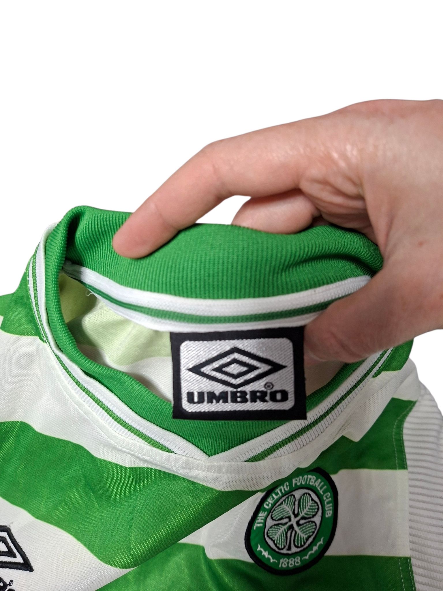 Umbro CELTIC GLASGOW UMBRO VINTAGE 1999/2001 LONG SOCCER JERSEY Size US S / EU 44-46 / 1 - 4 Thumbnail