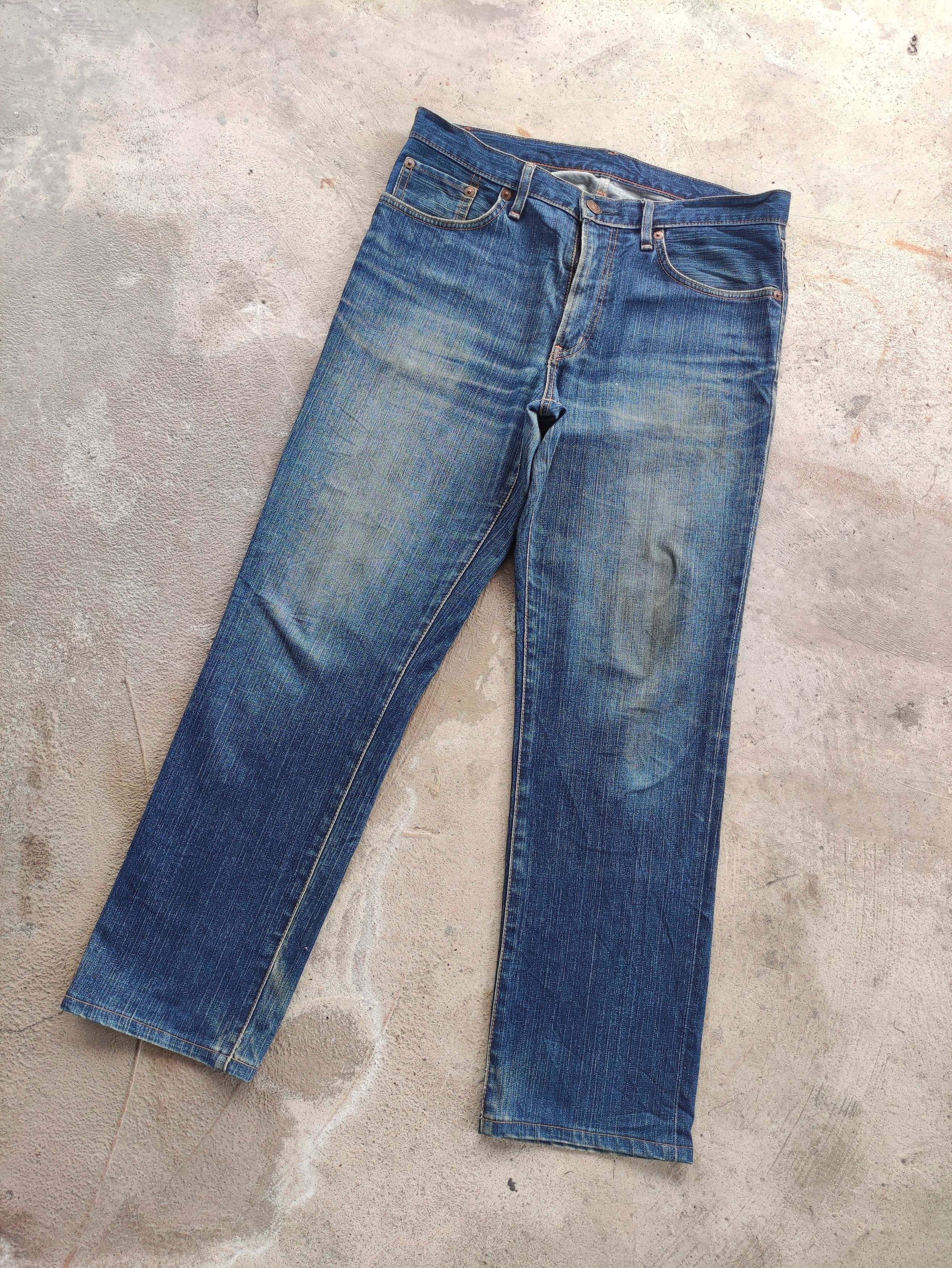 Edwin Vintage Edwin Japan Distressed Faded Denim W36 Size US 36 / EU 52 - 2 Thumbnail