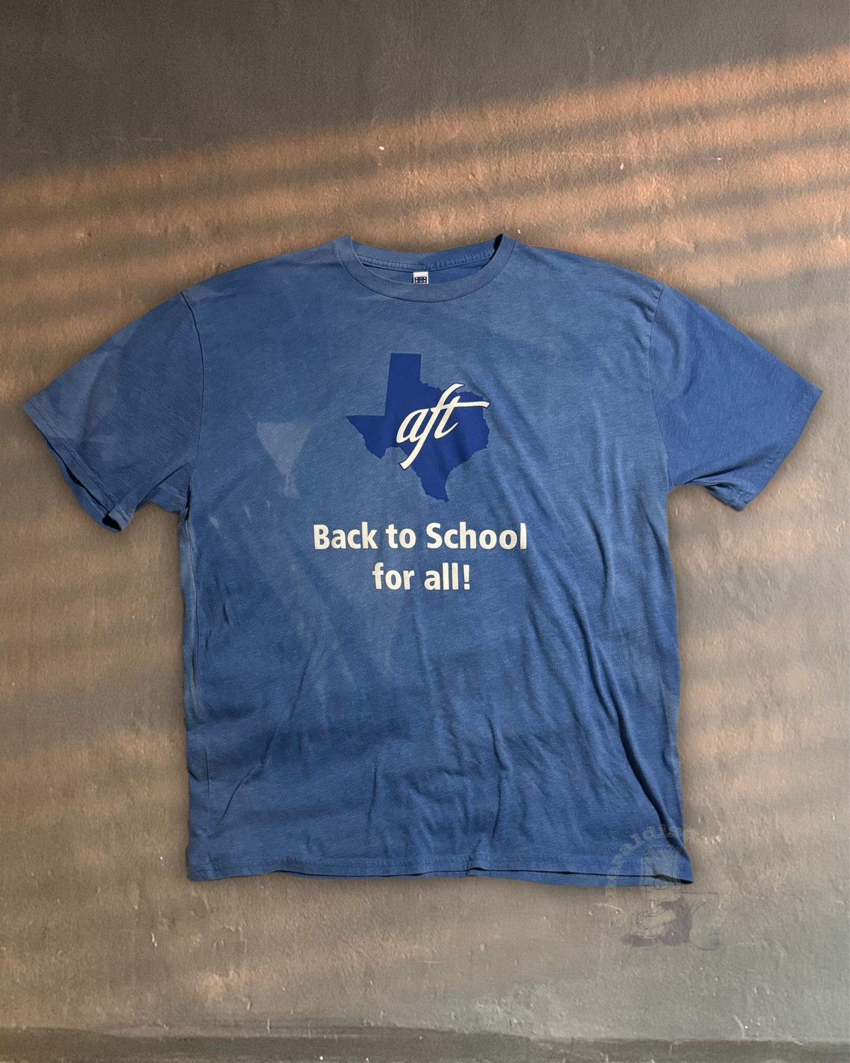 Vintage Texas sunfaded vintage thrashed super soft oversized tee Size US XXL / EU 58 / 5 - 1 Thumbnail