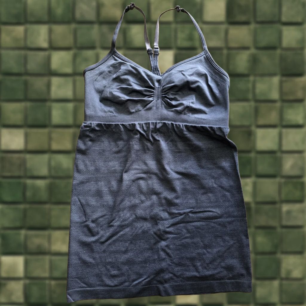Lululemon Lululemon Tank Top Womens S Dark Navy Blue Racerback Built In Bra Workout Shirt Sleeveless Athletic Spring Summer Womens Sports Size S / US 4 / IT 40 - 1 Thumbnail