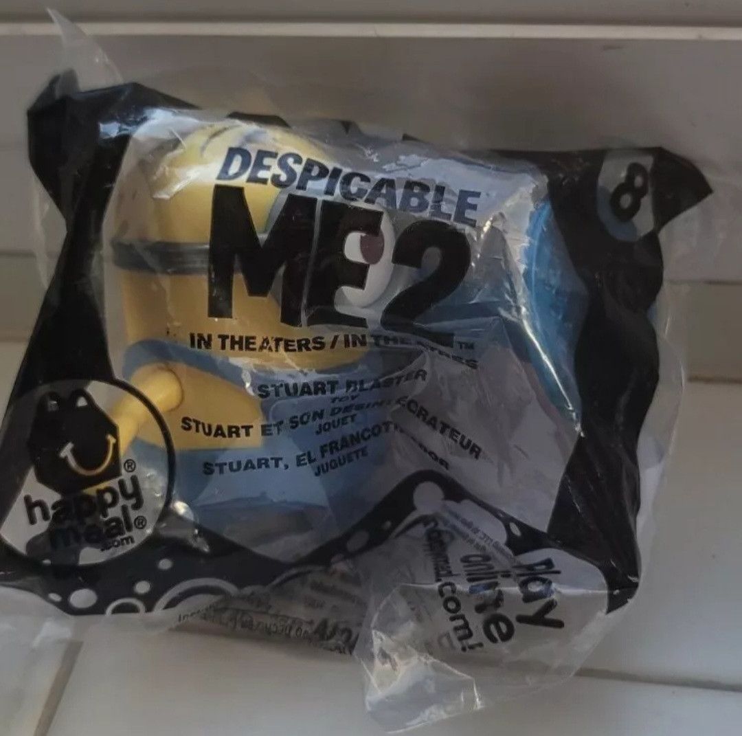 Universal Studios NIP Despicable Me 2 McDonald's Happy Toy Minion - Stuart Size ONE SIZE - 1 Thumbnail