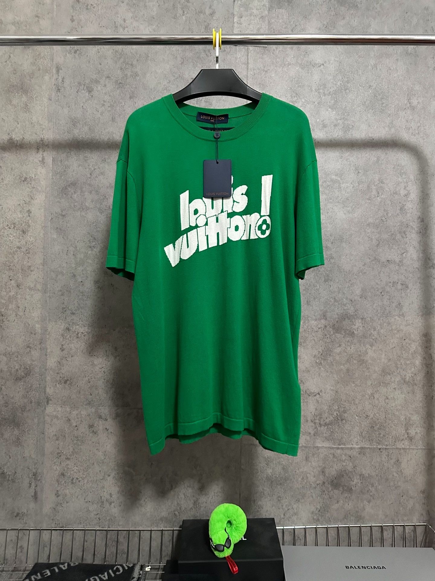 Louis Vuitton Louis Vuitton Knit Logo Short Sleeve T-shirt Size US XL / EU 56 / 4 - 1 Thumbnail