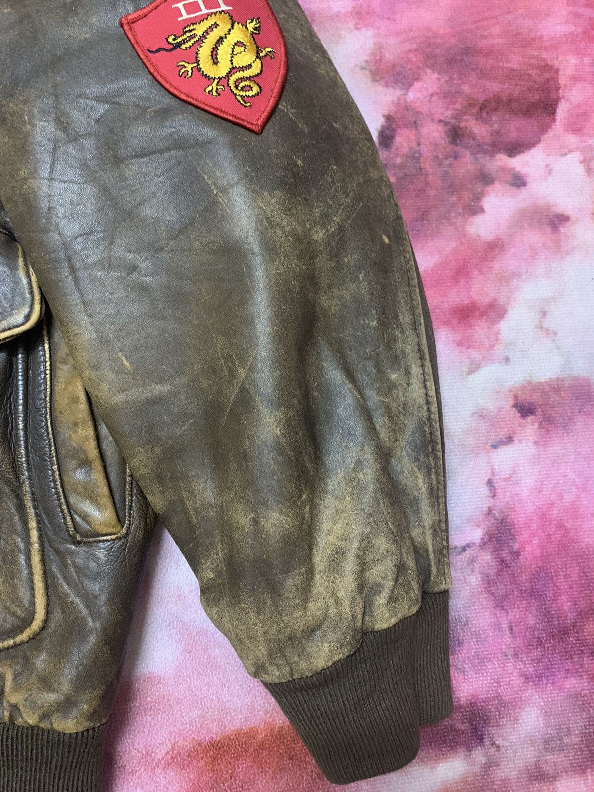 Avirex Vintage Military A-2 Patina Leather Tomcat Combat Flight Size US L / EU 52-54 / 3 - 13 Thumbnail