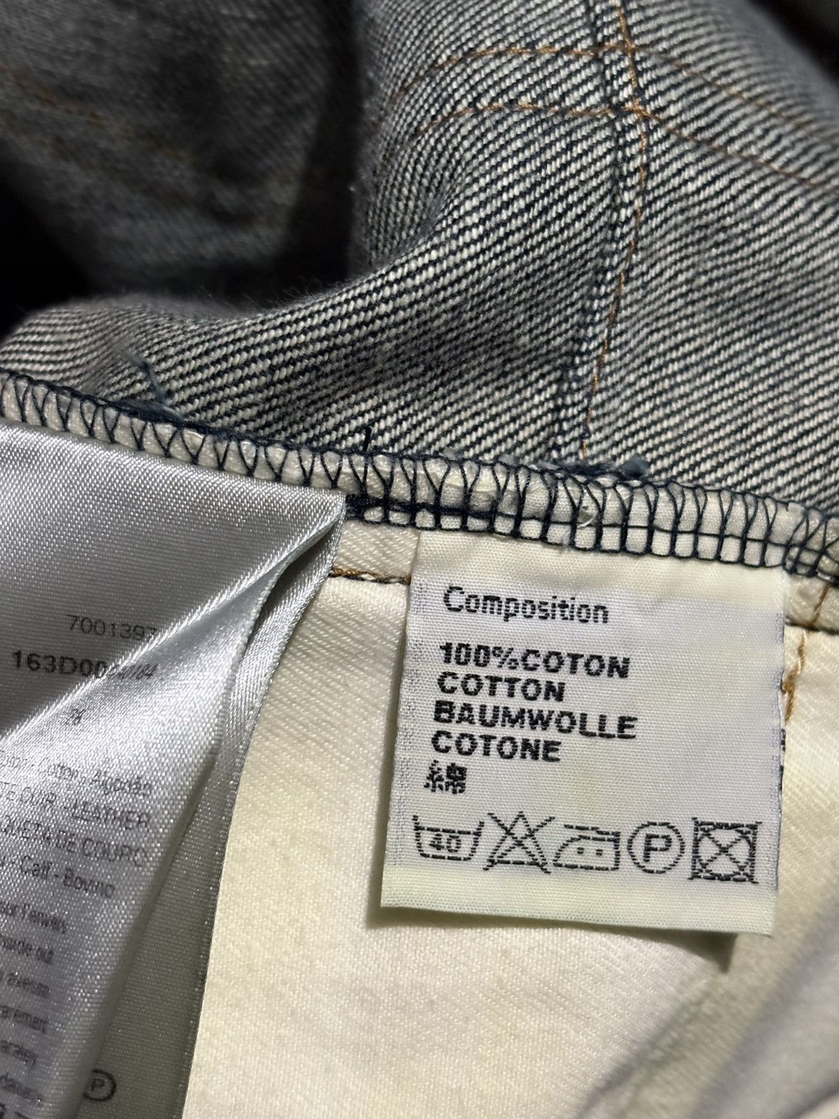 Dior 28 Dior Unaltered Stacked MIJ Sand Wash Denim Jeans hedi kva Size US 28 / EU 44 - 12 Thumbnail