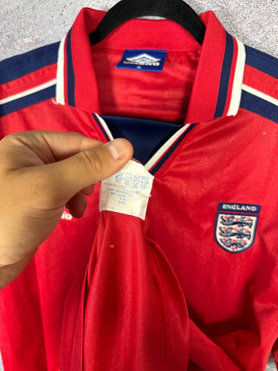 Umbro 90's England National Team 1992 Umbro Soccer Jersey Size US XL / EU 56 / 4 - 12 Thumbnail