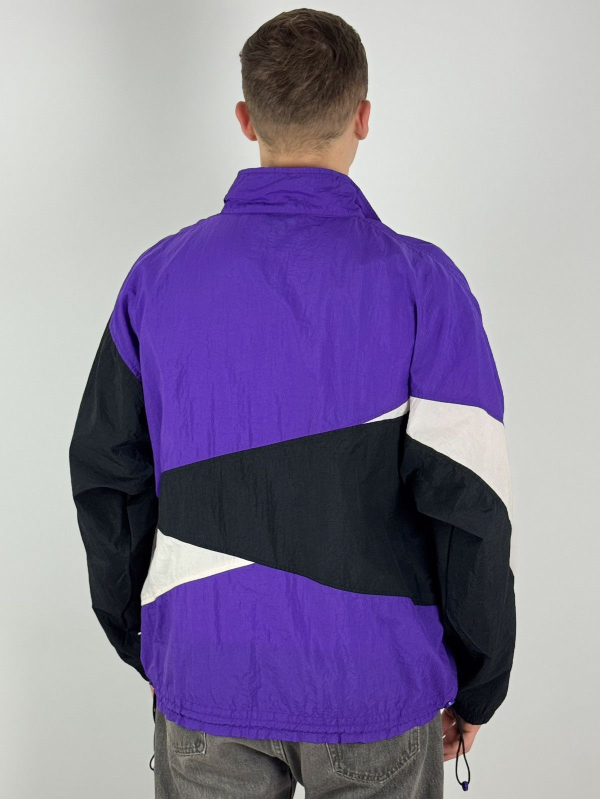 Nike 1990’s Vintage Nike Foot Locker Track Nylon Jacket Size US L / EU 52-54 / 3 - 3 Thumbnail