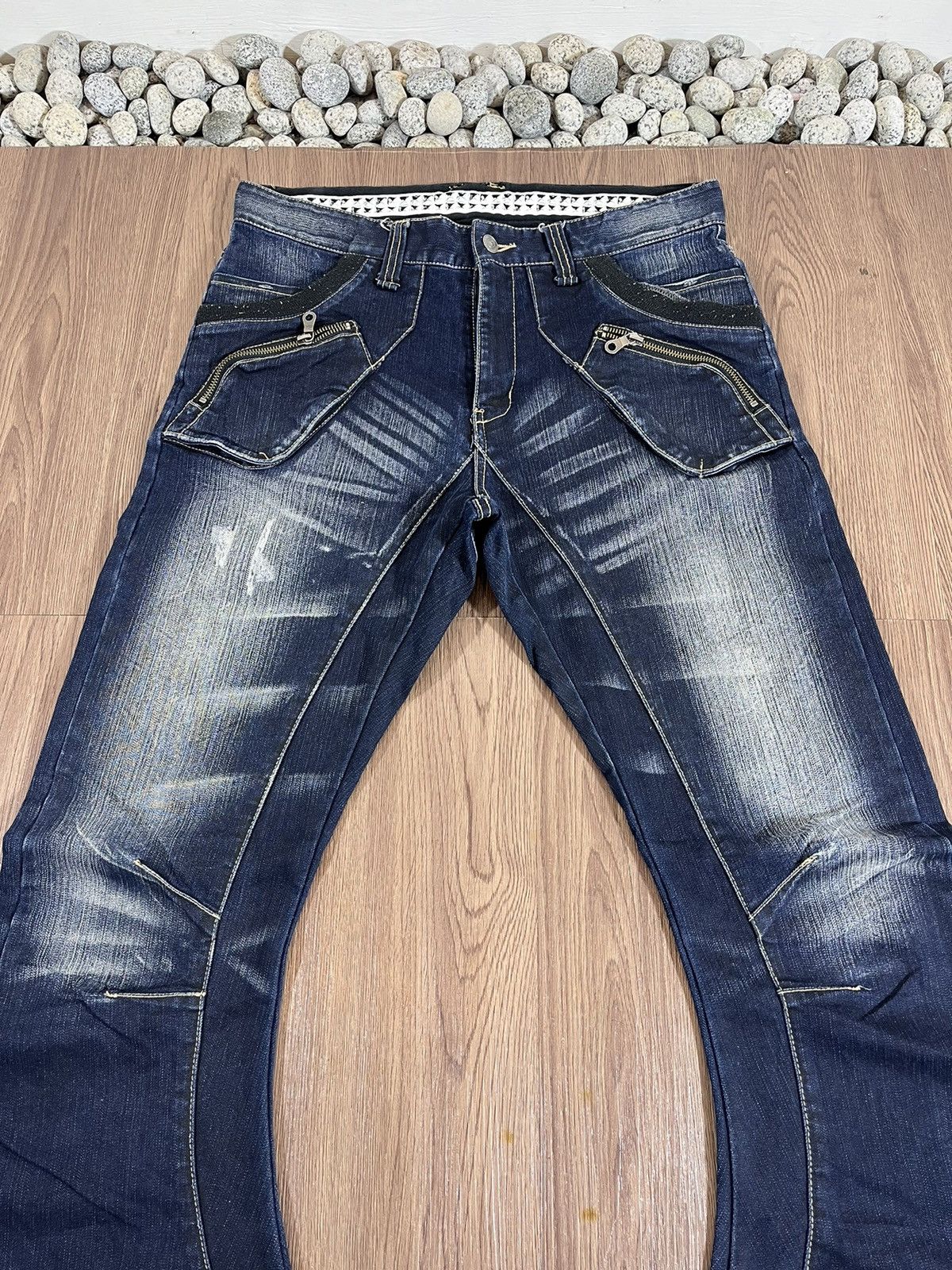 PPFM PPFM Curved Arch Distressed Denim Jeans Size US 33 - 3 Thumbnail