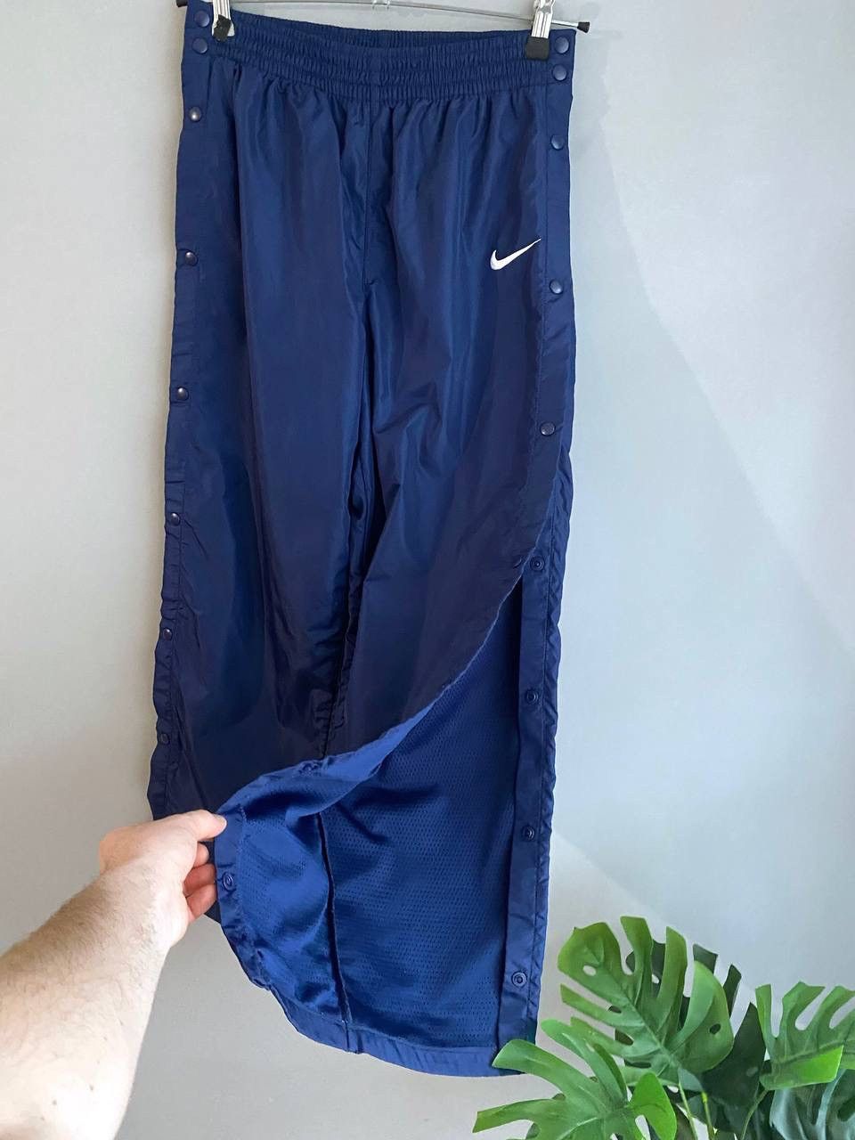 Nike Vintage Nike 90s Y2K Women's Nylon Transformer Pants, Size L Size US 34 / EU 50 - 8 Thumbnail