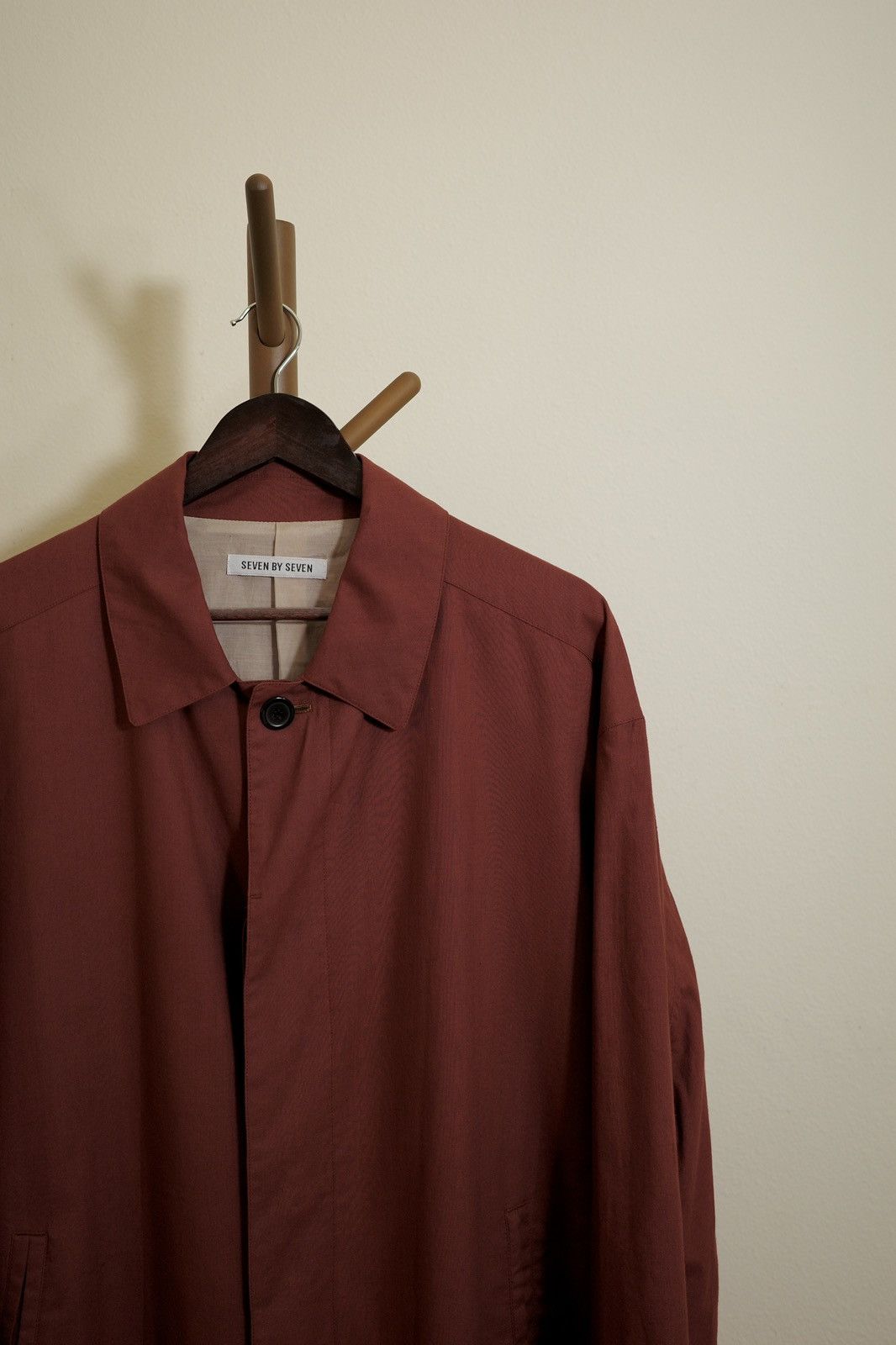 Japanese Brand Seven by seven red silk coat Size US L / EU 52-54 / 3 - 1 Thumbnail