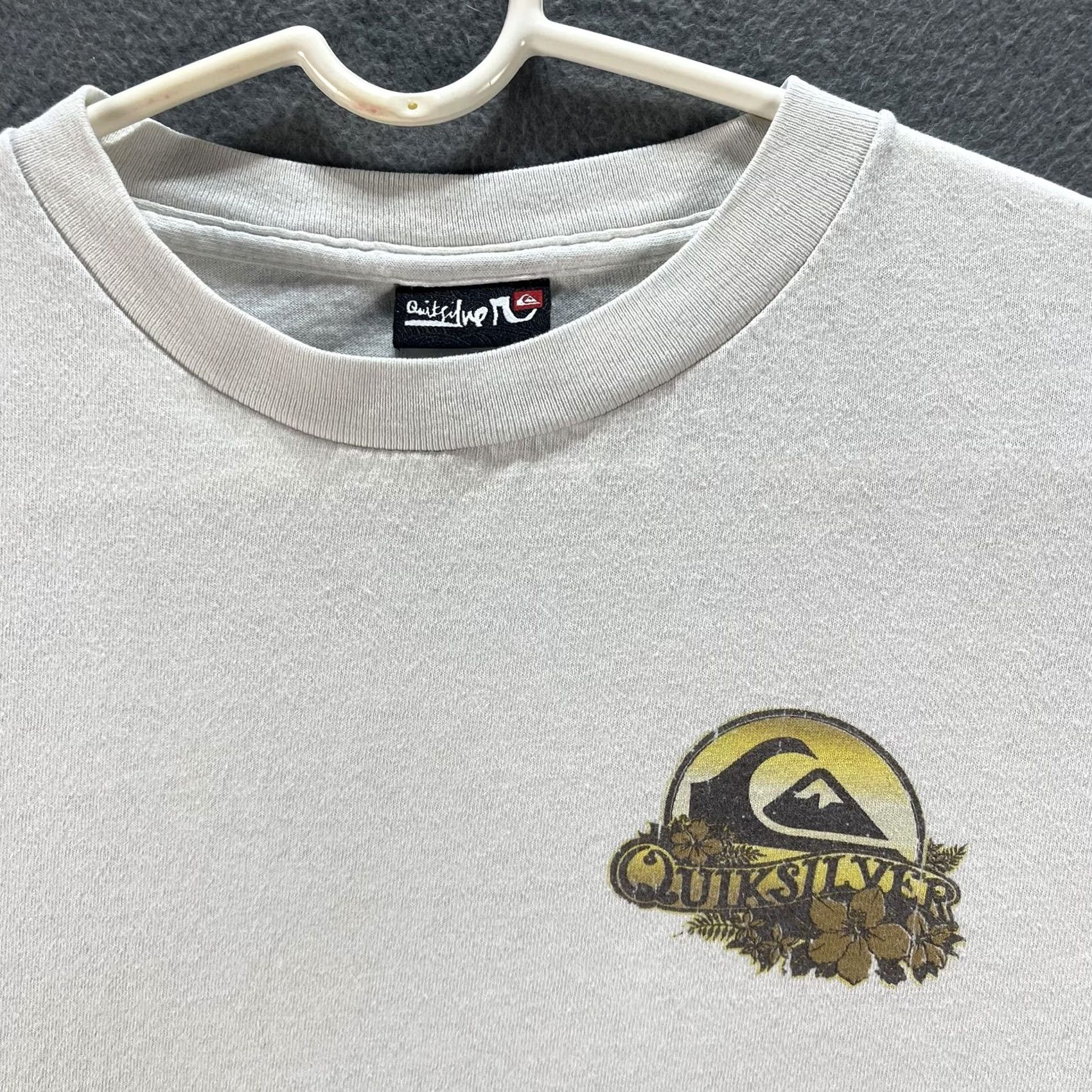 Quiksilver Quiksilver Surf Shirt Mens Large White Vintage Graphic Floral Short Sleeve Skate Size US L / EU 52-54 / 3 - 3 Thumbnail