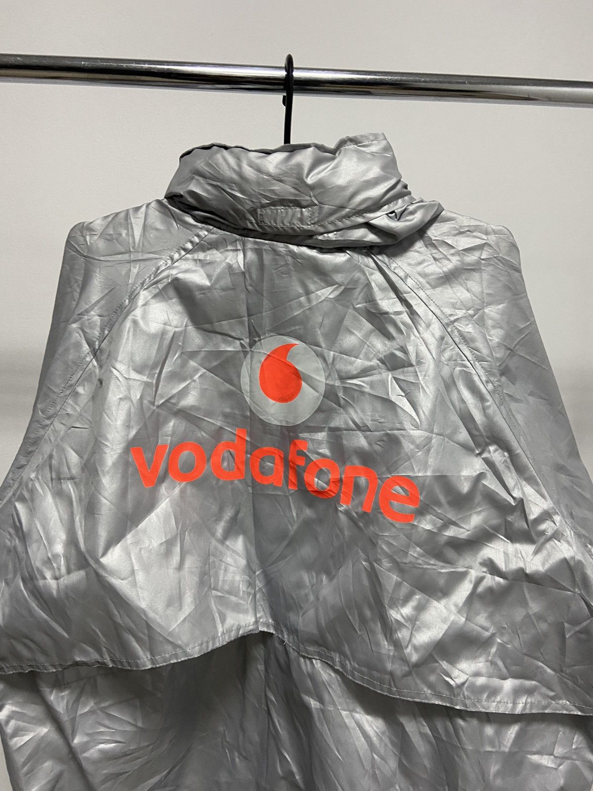 Mercedes-Benz × Vintage Vodafone Mercedes Benz zip hooded jacket big logo vintage Size US L / EU 52-54 / 3 - 3 Thumbnail