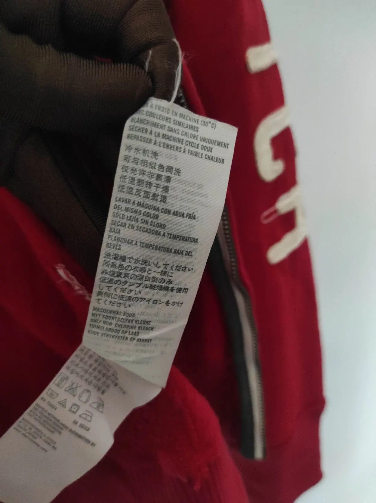 Abercrombie & Fitch Abercrombie & Fitch Red zip fur hoodie ifsix LGB style Size US S / EU 44-46 / 1 - 14 Thumbnail