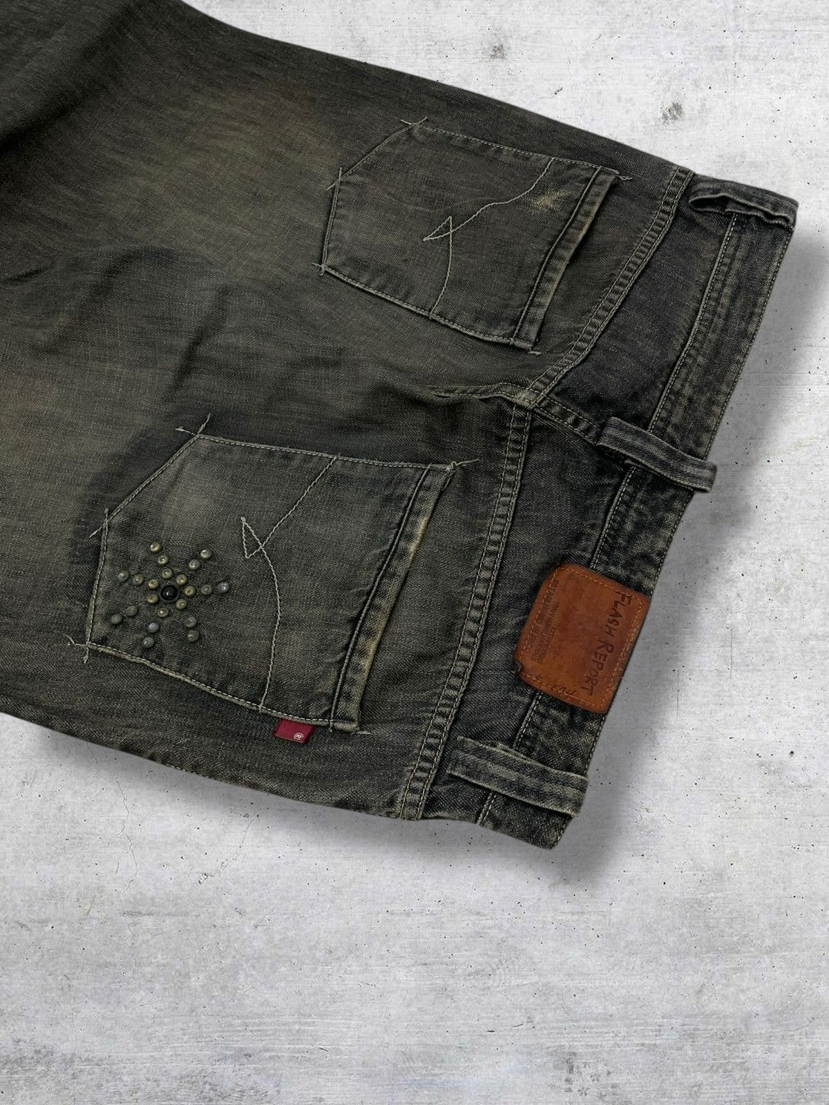 Japanese Brand VINTAGE DISTRESSED MUDWASH STUDDED JAPAN FLASH REPORT DENIM Size US 32 / EU 48 - 11 Thumbnail