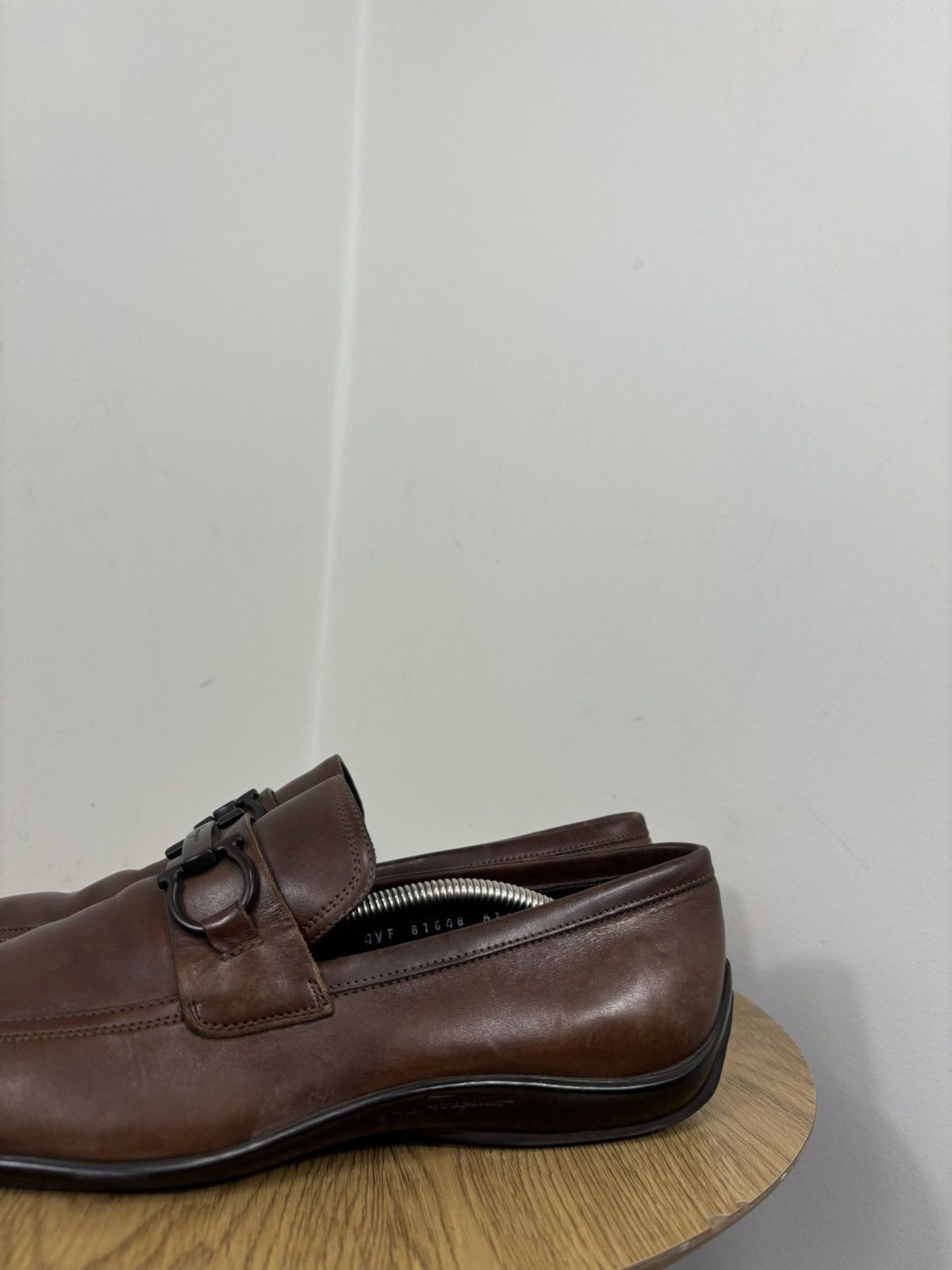 Salvatore Ferragamo Salvatore Ferragamo Men’s Dinamo Gancini Bit Leather Loafers Size US 8.5 / EU 41-42 - 14 Thumbnail