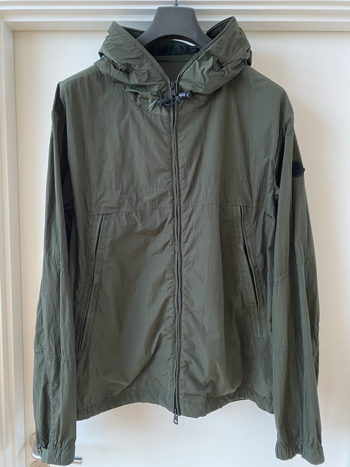 image of Moncler Scie Jacket in Olive, Men's (Size 2XL)