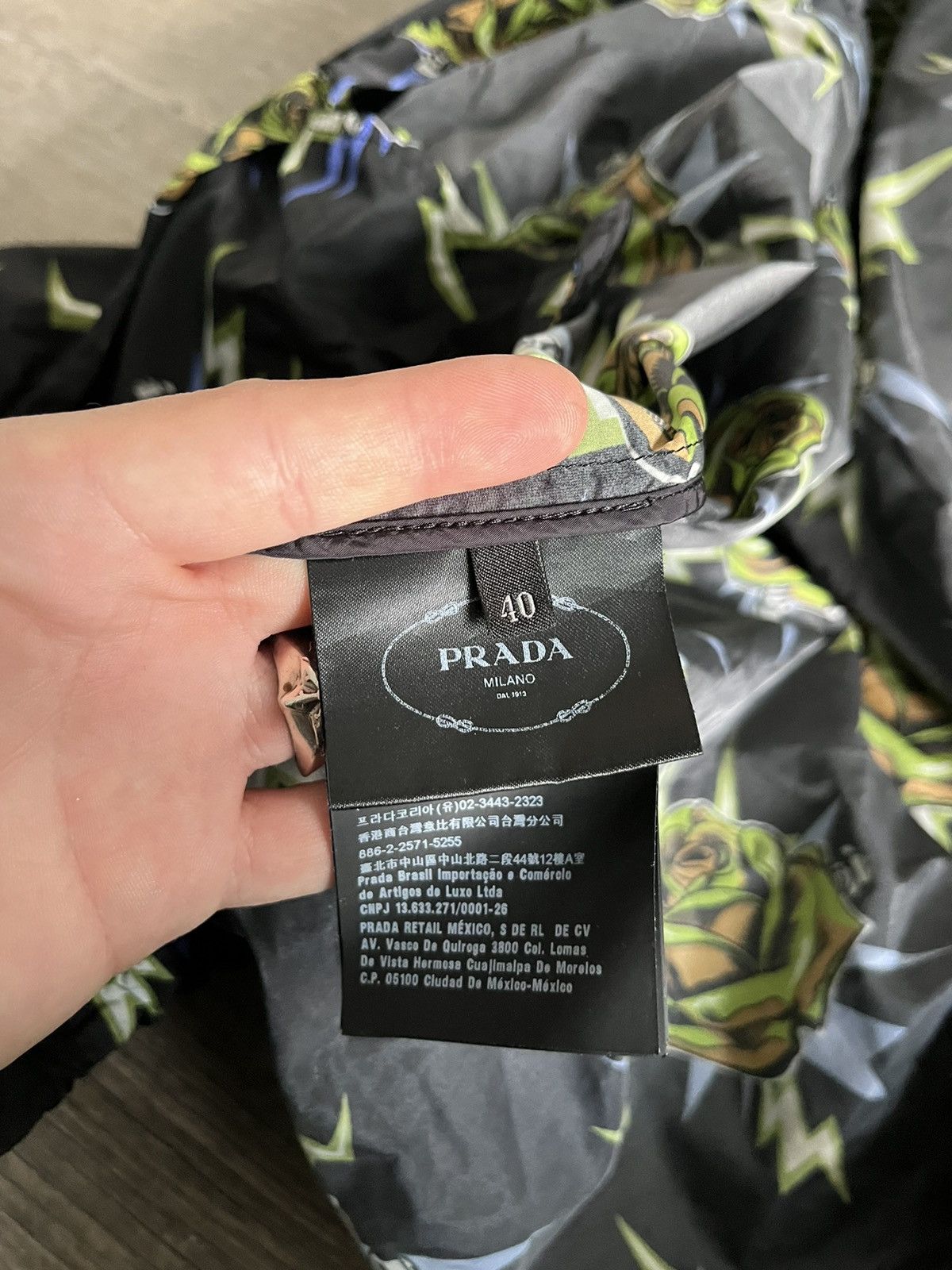 Prada Prada SS19 Lightning Rose Hooded Windbreaker Nylon Jacket Size US S / EU 44-46 / 1 - 10 Thumbnail