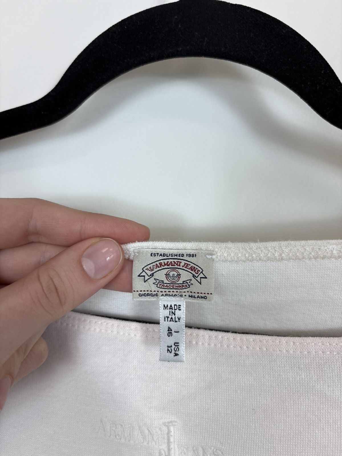 Armani Vintage Armani Jeans Women’s White Crop Top Tank Top Size L / US 10 / IT 46 - 5 Thumbnail