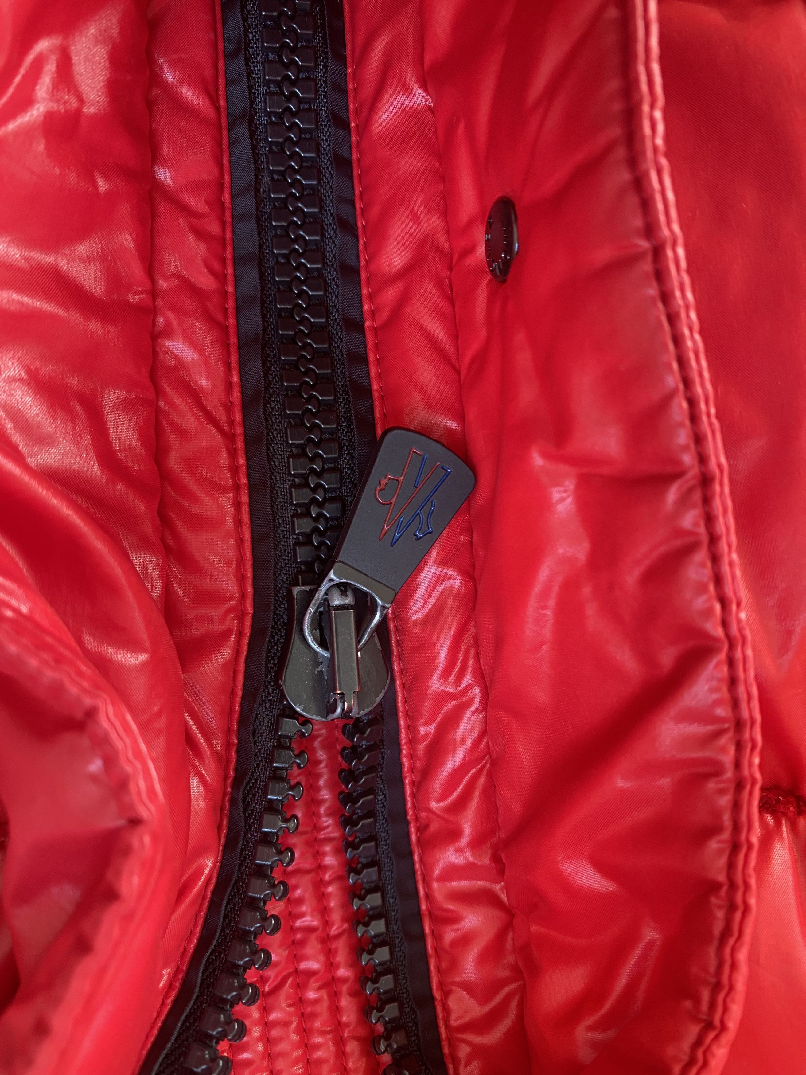 Moncler Moncler Genius Grenoble Arlaz Nylon Down Jacket In Red Size US M / EU 48-50 / 2 - 11 Thumbnail