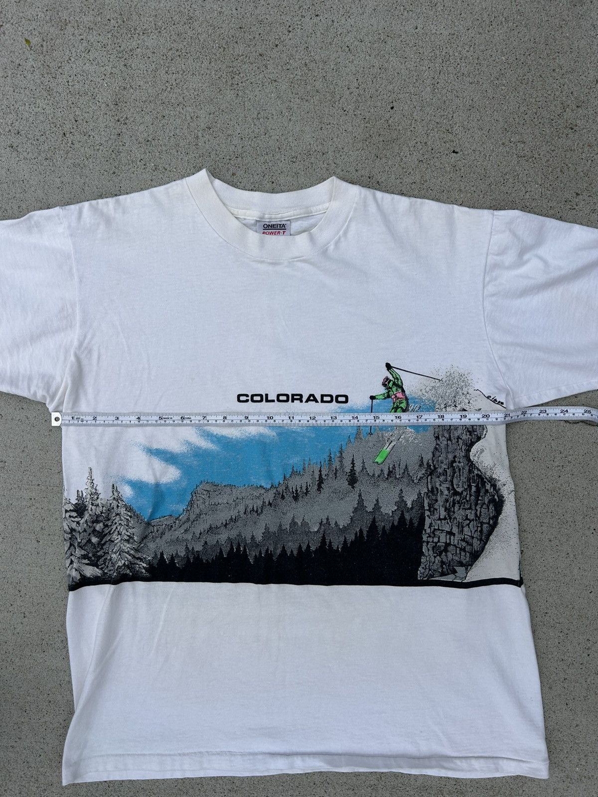 Vintage Vintage Skiing wrap around tee Size US XL / EU 56 / 4 - 4 Thumbnail