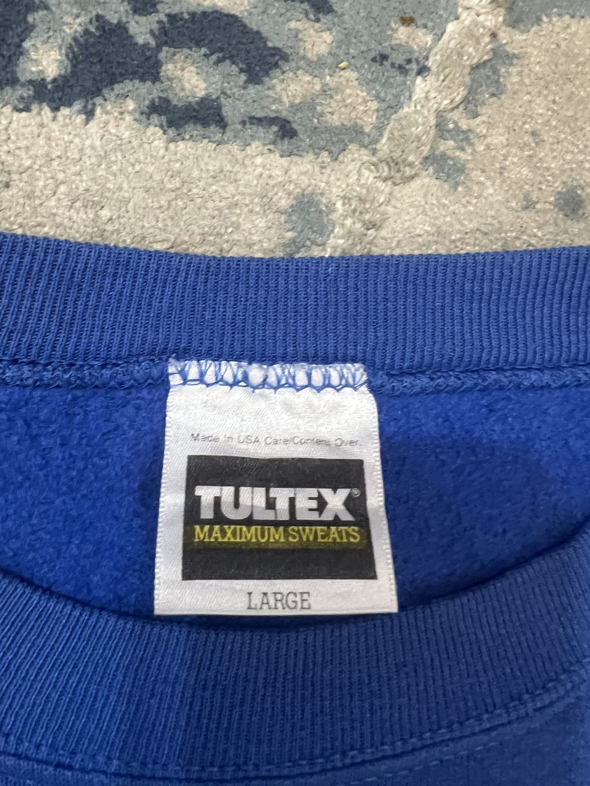 Warner Bros Vintage 90’s Tultex Warnes Bros By Signal Artwear Sweatshirt Size US L / EU 52-54 / 3 - 5 Thumbnail