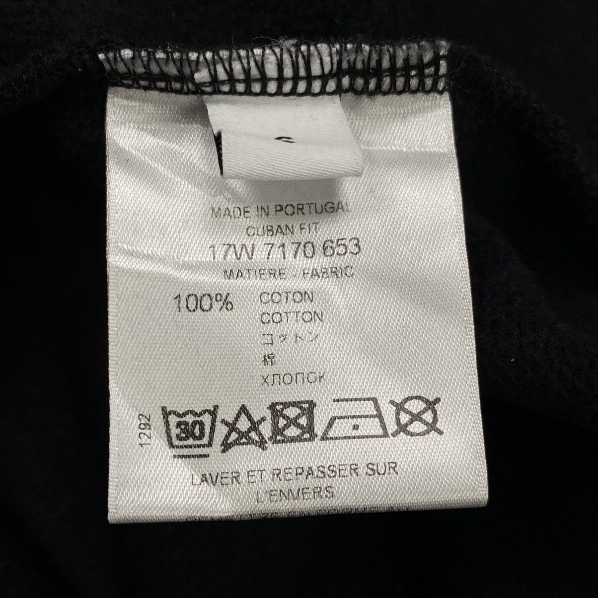 Givenchy AW17 Riccardo Tisci Abstract Girl Hoodie Size US S / EU 44-46 / 1 - 5 Thumbnail