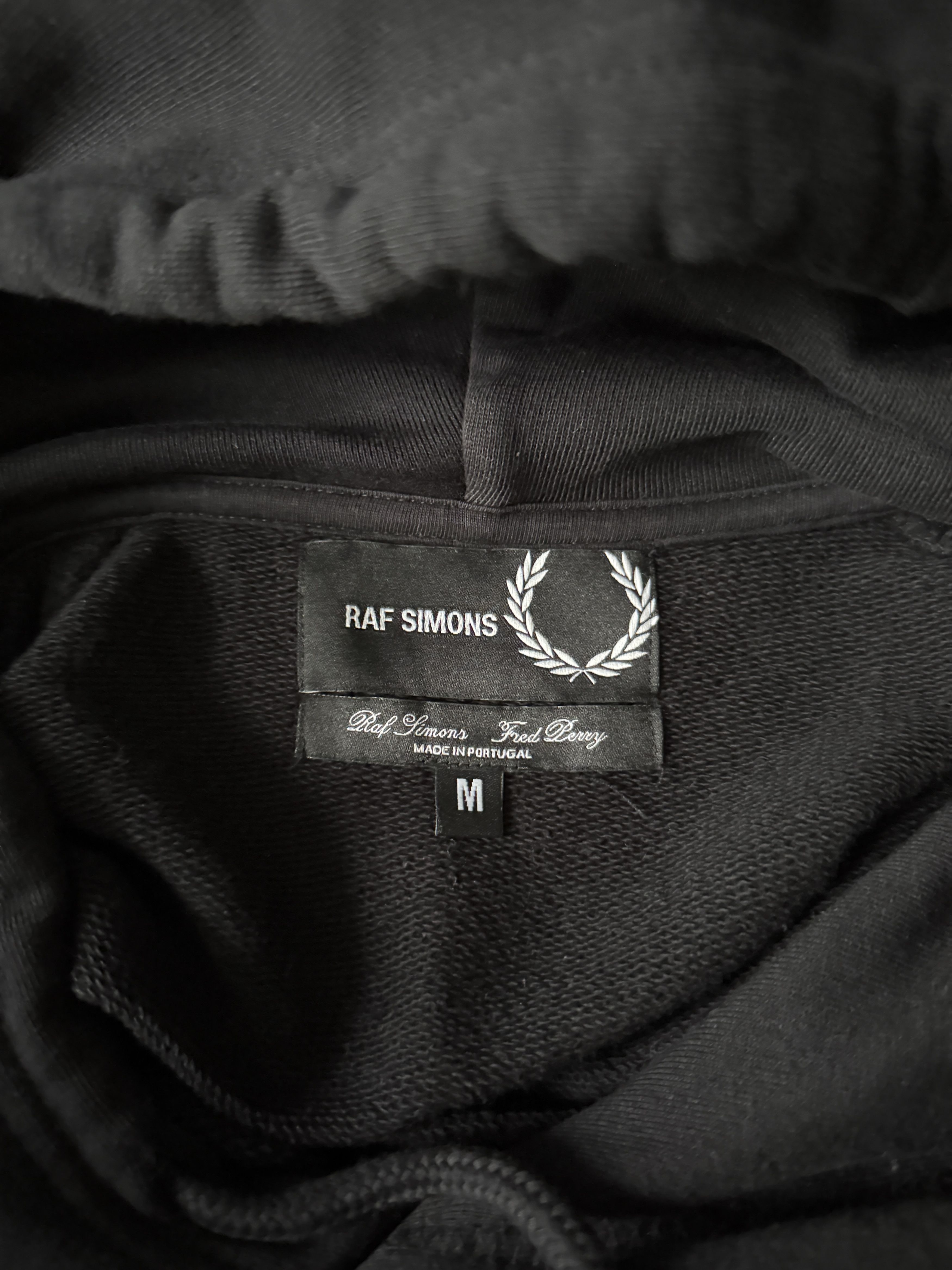 Fred Perry × Raf Simons Printed Patch Hoodie Size US XL / EU 56 / 4 - 3 Thumbnail