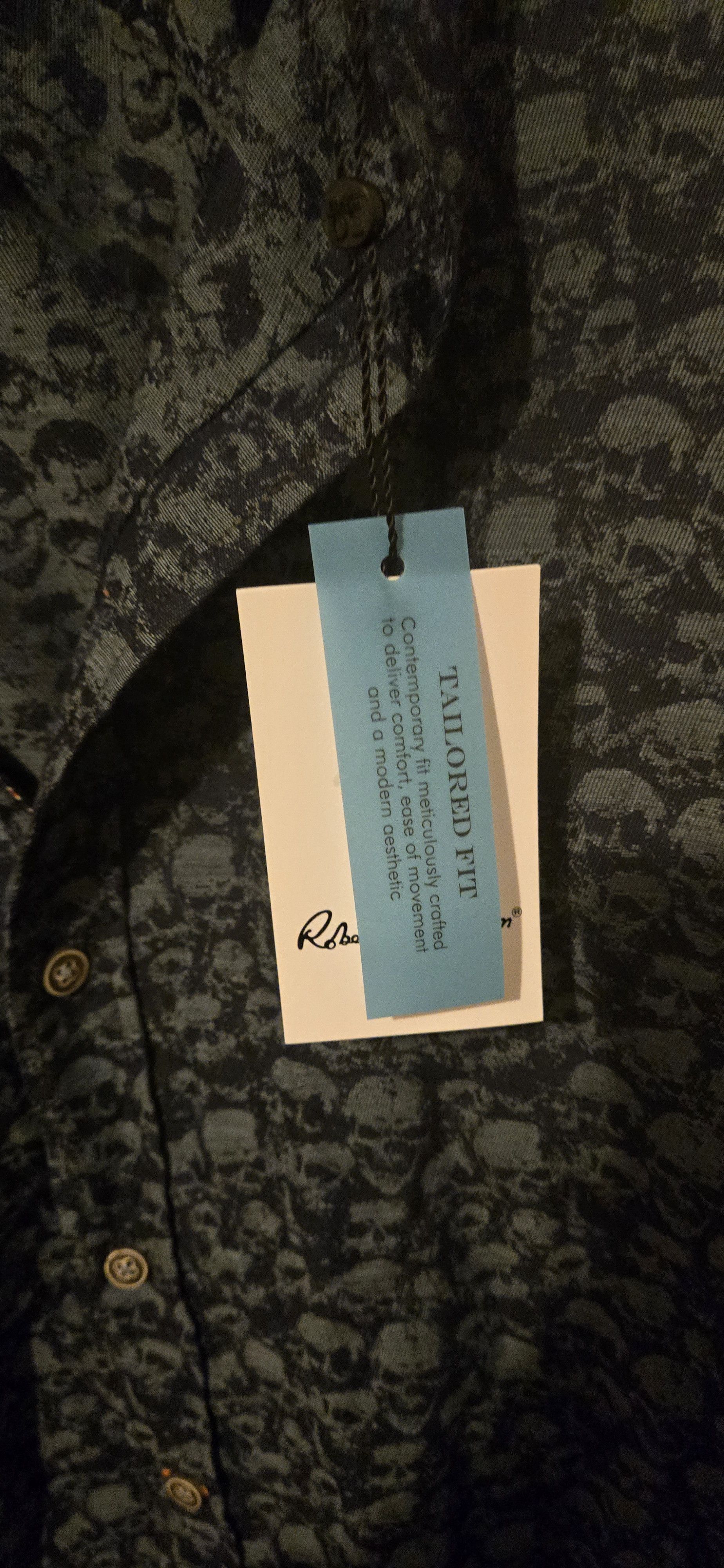 Robert Graham Robert graham skull print nwt long sleve shirt Size US M / EU 48-50 / 2 - 2 Thumbnail