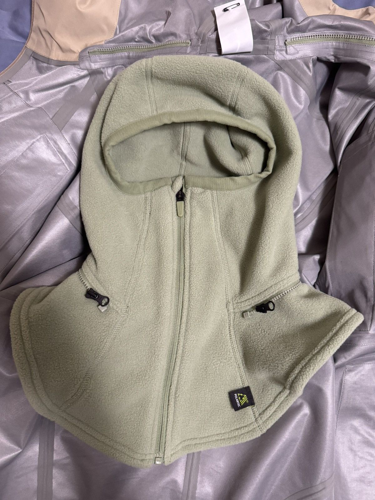 Nike × Travis Scott Travis Scott x Nike Cactus Corp Goretex jacket Size US M / EU 48-50 / 2 - 3 Thumbnail