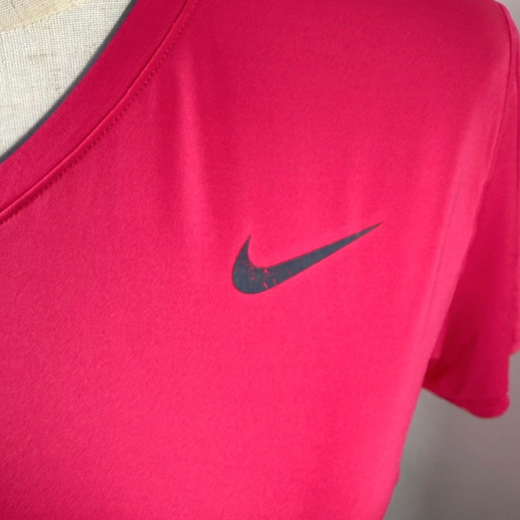 Nike Nike Pro Fitted Shirt Pink V-Neck Short Sleeve Athletic Top XL Womens Size XL / US 12-14 / IT 48-50 - 2 Thumbnail